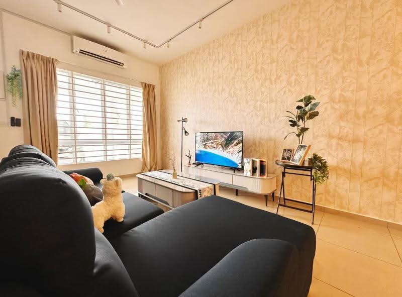 Rumah Teres untuk Dijual di Bandar Sri Sendayan (Negeri Sembilan) - Ong Jia Hui - Living Room - PropertyGuru.com.my
