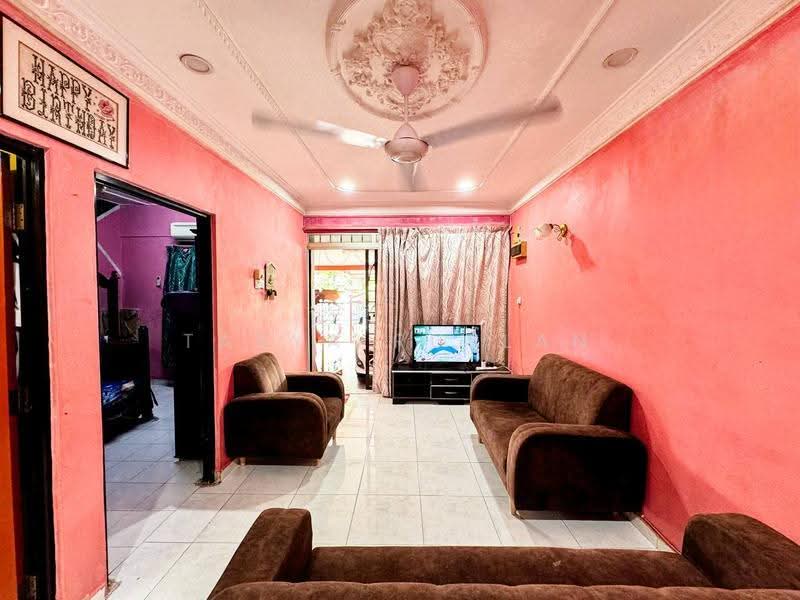 1-storey Terraced House for Sale in Taman kinrara 5 (Puchong) - Tasya Ruslan - PropertyGuru.com.my