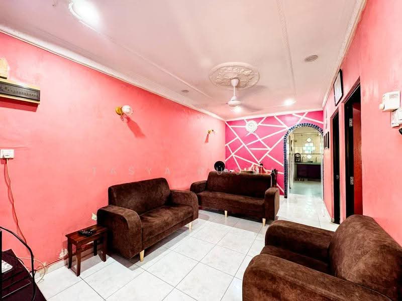 1-storey Terraced House for Sale in Taman kinrara 5 (Puchong) - Tasya Ruslan - PropertyGuru.com.my