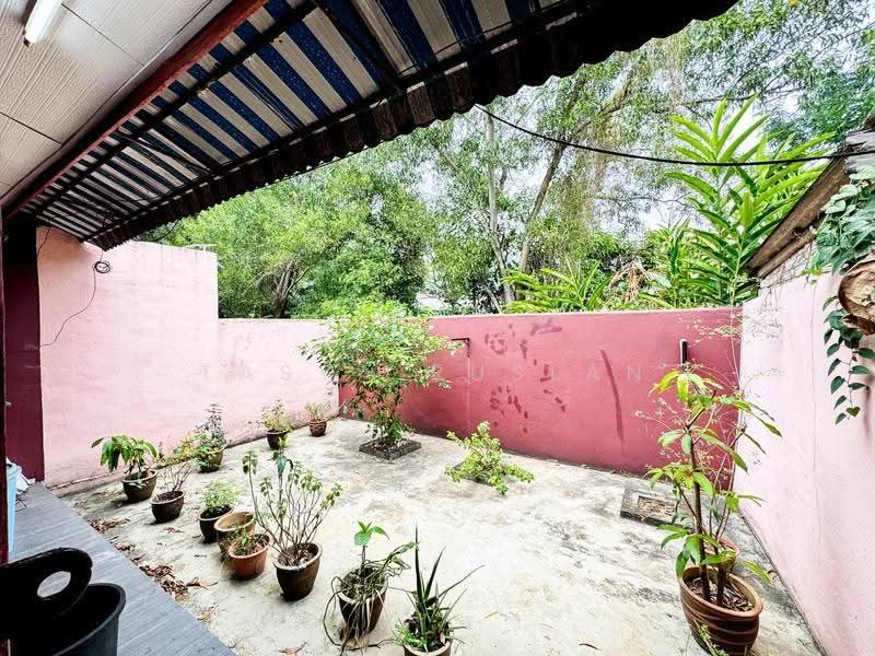 1-storey Terraced House for Sale in Taman kinrara 5 (Puchong) - Tasya Ruslan - PropertyGuru.com.my