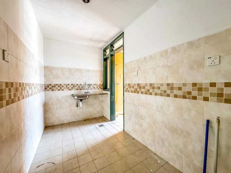 Pangsapuri untuk Dijual di Puteri Bayu Apartment - Amzar Faiz - PropertyGuru.com.my