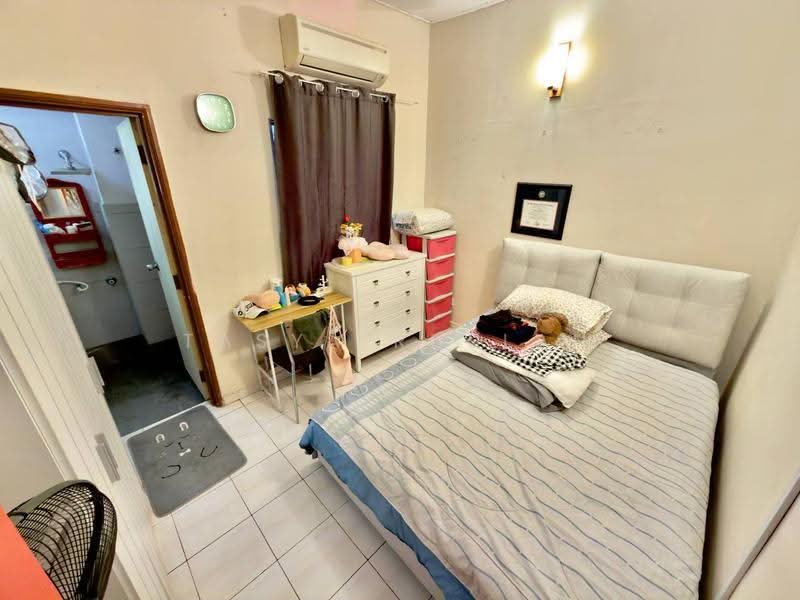 2-storey Terraced House for Sale in Bandar Saujana Putra (Tanjong Duabelas) - Tasya Ruslan - PropertyGuru.com.my