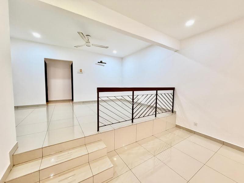 1-storey Terraced House for Rent in Taman Tun Dr Ismail (Kuala Lumpur) - Yin Peng . - Dining Room - PropertyGuru.com.my