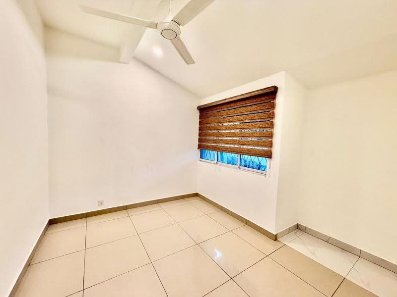 1-storey Terraced House for Rent in Taman Tun Dr Ismail (Kuala Lumpur) - Yin Peng . - Bedroom - PropertyGuru.com.my