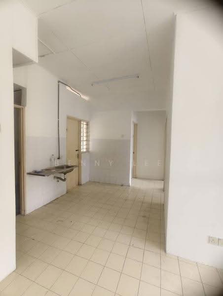 Flat for Rent at Pangsapuri Prima Cempaka - Benny Lee - Kitchen - PropertyGuru.com.my