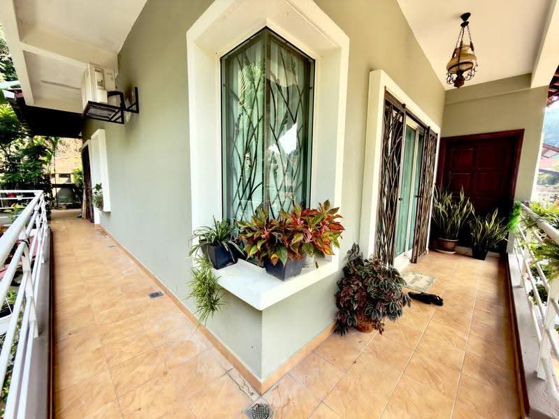 Rumah Berkembar untuk Dijual di Seksyen 9 (Kota Damansara) - Tasya Ruslan - Exterior - PropertyGuru.com.my