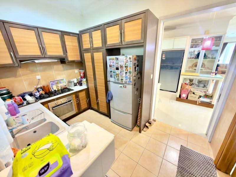 Rumah Berkembar untuk Dijual di Seksyen 9 (Kota Damansara) - Tasya Ruslan - Kitchen - PropertyGuru.com.my