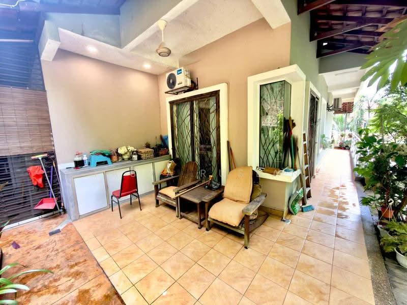 Rumah Berkembar untuk Dijual di Seksyen 9 (Kota Damansara) - Tasya Ruslan - Exterior - PropertyGuru.com.my