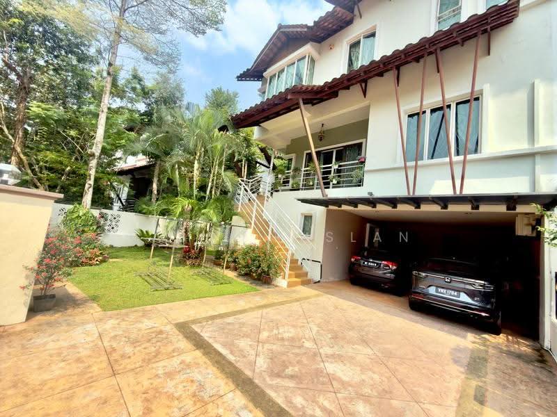 Rumah Berkembar untuk Dijual di Seksyen 9 (Kota Damansara) - Tasya Ruslan - Exterior - PropertyGuru.com.my