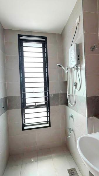 2-storey Terraced House for Sale in Taman Adda Heights (Tebrau) - Jacelyn Ng - Bathroom - PropertyGuru.com.my