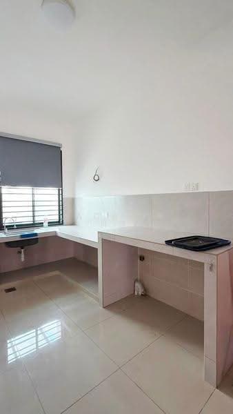 2-storey Terraced House for Sale in Taman Adda Heights (Tebrau) - Jacelyn Ng - Kitchen - PropertyGuru.com.my