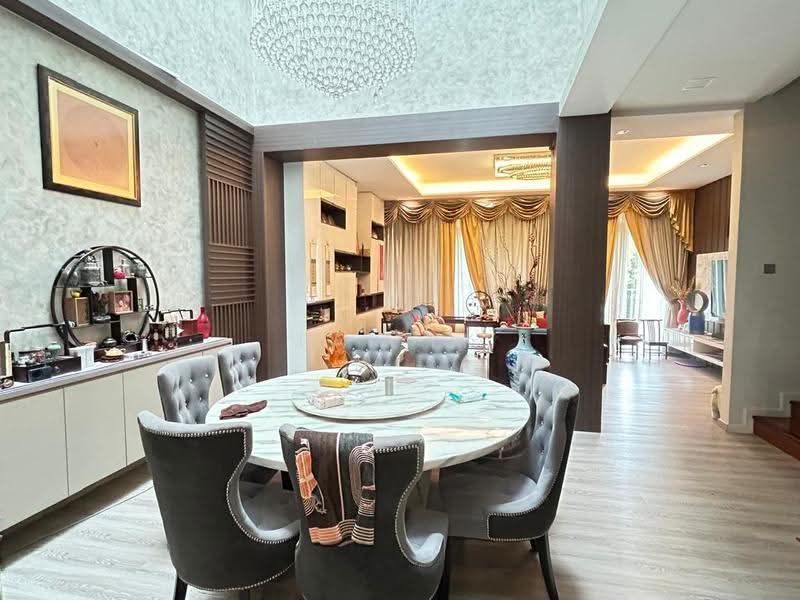 3.5-storey Terraced House for Sale in Putra Heights (Subang Jaya) - Lai YK - Dining Room - PropertyGuru.com.my