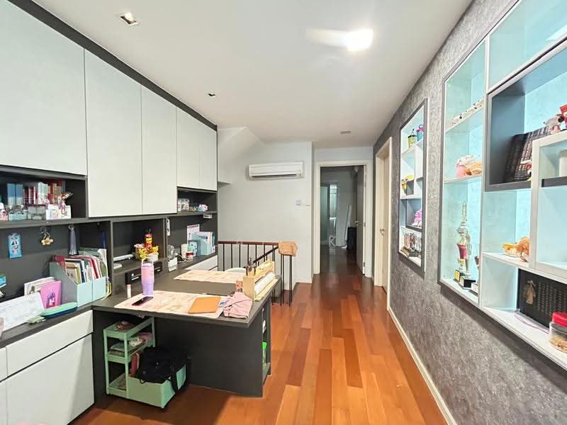 3.5-storey Terraced House for Sale in Putra Heights (Subang Jaya) - Lai YK - Study - PropertyGuru.com.my