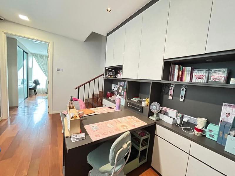 3.5-storey Terraced House for Sale in Putra Heights (Subang Jaya) - Lai YK - Study - PropertyGuru.com.my