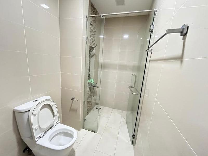 3.5-storey Terraced House for Sale in Putra Heights (Subang Jaya) - Lai YK - Bathroom - PropertyGuru.com.my