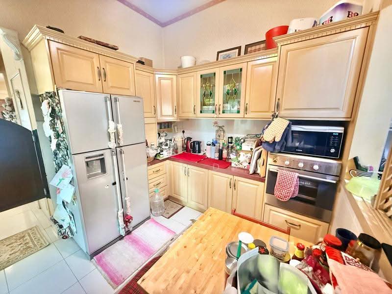 2-storey Terraced House for Sale in Kemuning Utama (Shah Alam) - Ashraff Daniel - Kitchen - PropertyGuru.com.my
