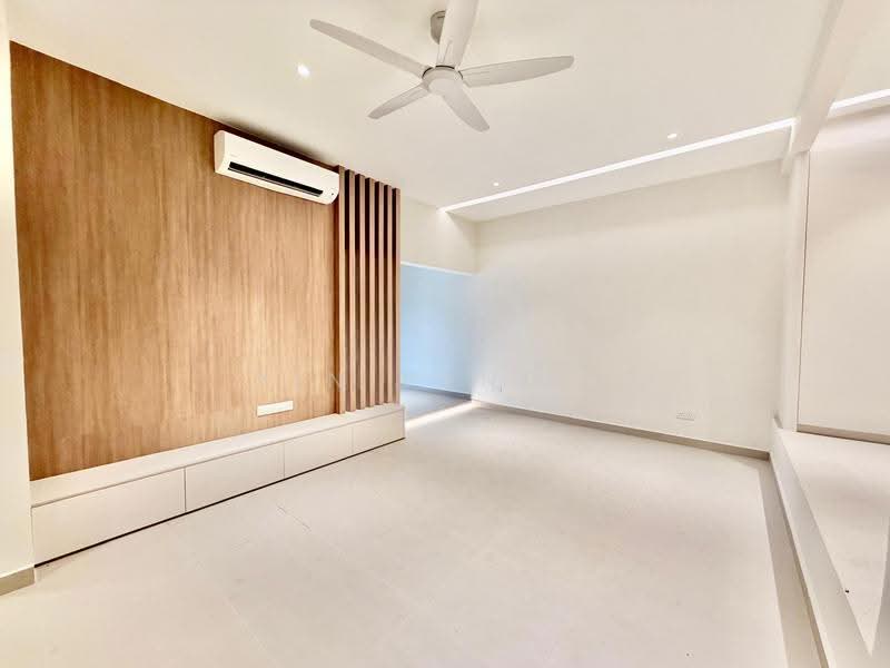 2-storey Terraced House for Sale in Taman Tun Dr Ismail (Kuala Lumpur) - Yin Peng . - Living Room - PropertyGuru.com.my