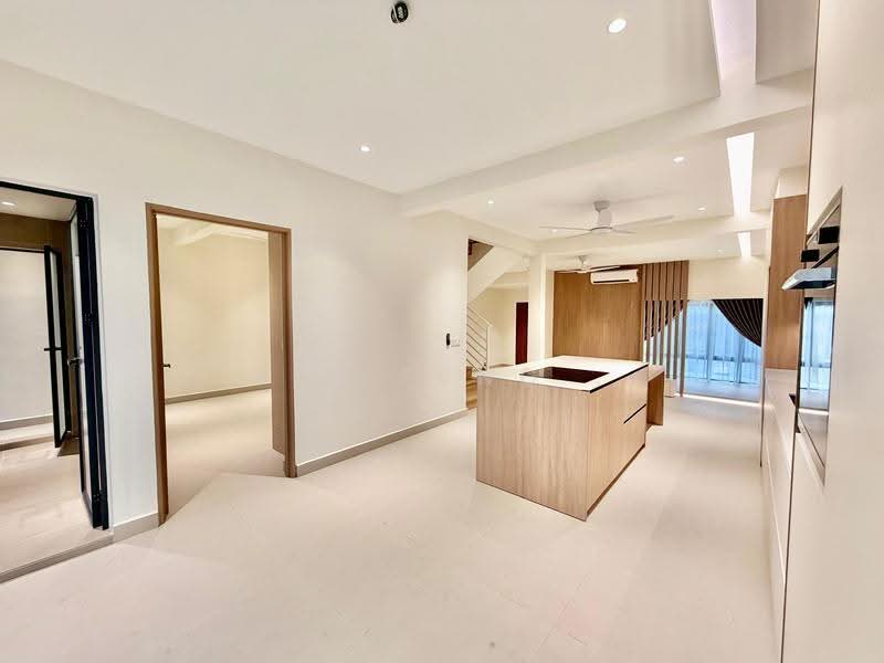 2-storey Terraced House for Sale in Taman Tun Dr Ismail (Kuala Lumpur) - Yin Peng . - PropertyGuru.com.my
