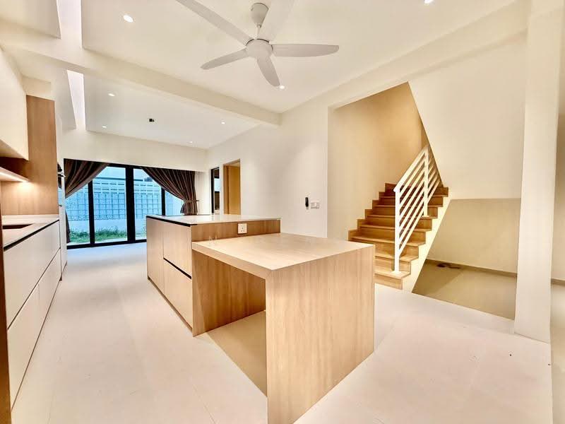 2-storey Terraced House for Sale in Taman Tun Dr Ismail (Kuala Lumpur) - Yin Peng . - PropertyGuru.com.my