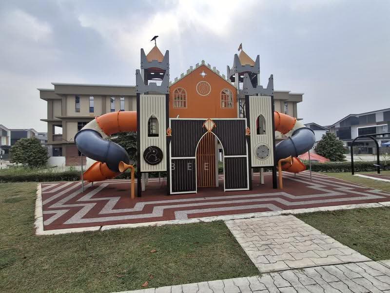 2-storey Terraced House for Sale in Setia Utama (Setia Alam) - Bee Lin - Exterior - PropertyGuru.com.my