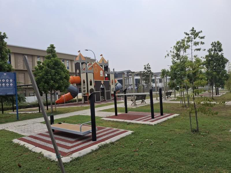 2-storey Terraced House for Sale in Setia Utama (Setia Alam) - Bee Lin - Exterior - PropertyGuru.com.my
