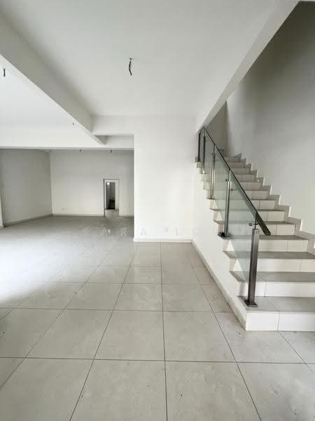 Rumah Berkembar untuk Dijual di D'Kayangan (Shah Alam) - Sara Low - Interior - PropertyGuru.com.my