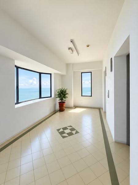 Condominium for Sale at Seaview Garden - Cheryl Chng - Corridor - PropertyGuru.com.my