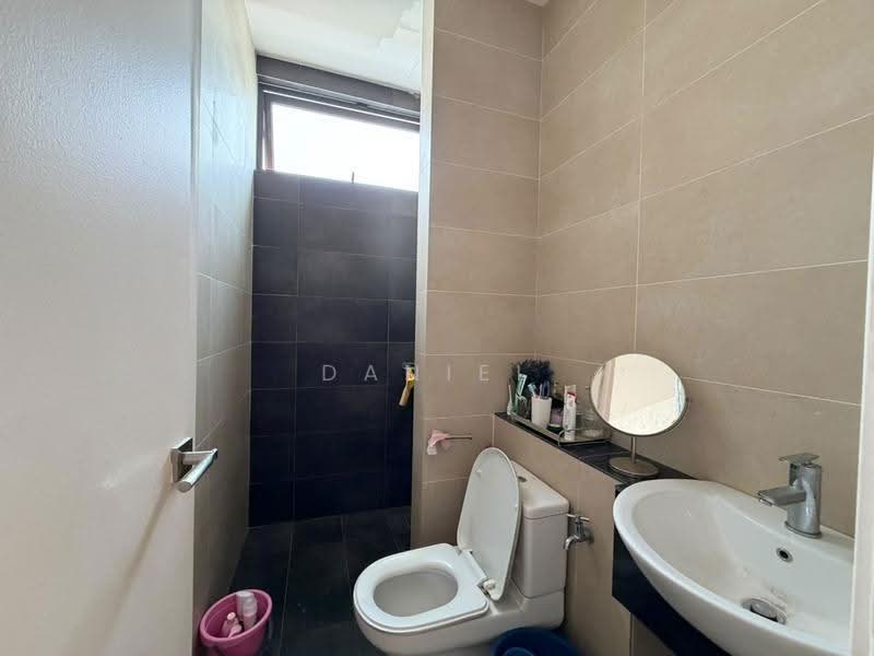 Cluster House for Sale in Eco Botanic (Iskandar Puteri (Nusajaya)) - Daniel Yong - Bathroom - PropertyGuru.com.my
