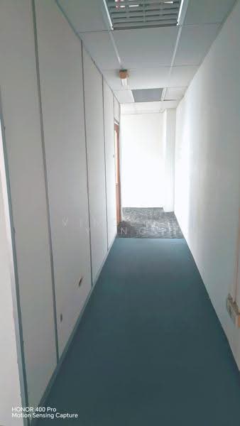 Kedai / Pejabat untuk Dijual di Kepong (Kuala Lumpur) - Vincent Yong - Corridor - PropertyGuru.com.my
