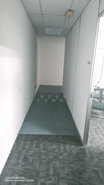 Kedai / Pejabat untuk Dijual di Kepong (Kuala Lumpur) - Vincent Yong - Corridor - PropertyGuru.com.my