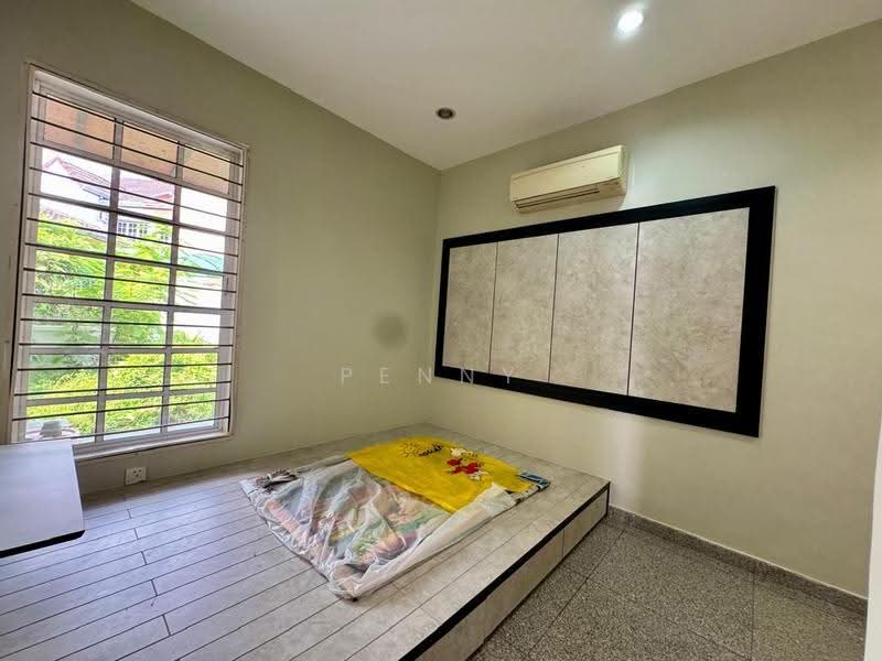 2-storey Terraced House for Sale in Taman Mutiara Rini (Skudai) - Penny Lee - Bedroom - PropertyGuru.com.my