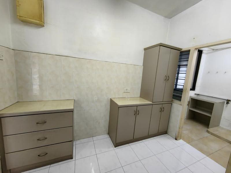 Kondominium untuk Disewa di Marina Bay Condominium - Ryan Sim - Kitchen - PropertyGuru.com.my