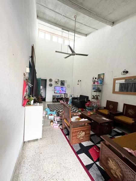 Rumah Teres 1-Tingkat untuk Dijual di Kulai (Johor) - Daniel Yong - Living Room - PropertyGuru.com.my