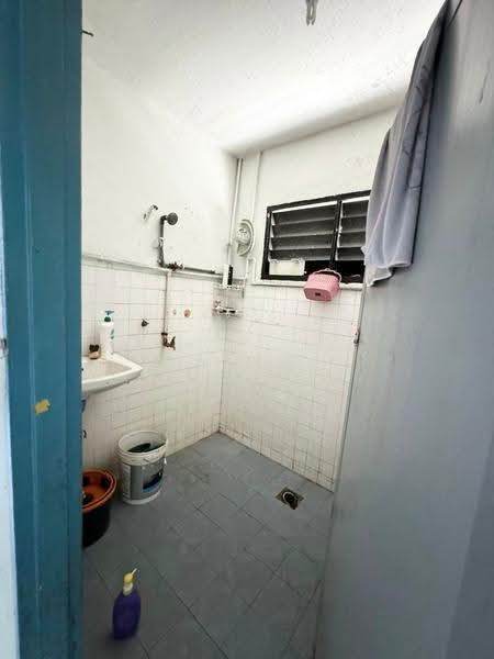 Rumah Teres 1-Tingkat untuk Dijual di Kulai (Johor) - Daniel Yong - Bathroom - PropertyGuru.com.my