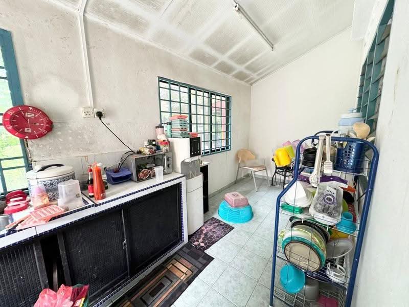 Rumah Teres 1-Tingkat untuk Dijual di Kulai (Johor) - Daniel Yong - Kitchen - PropertyGuru.com.my