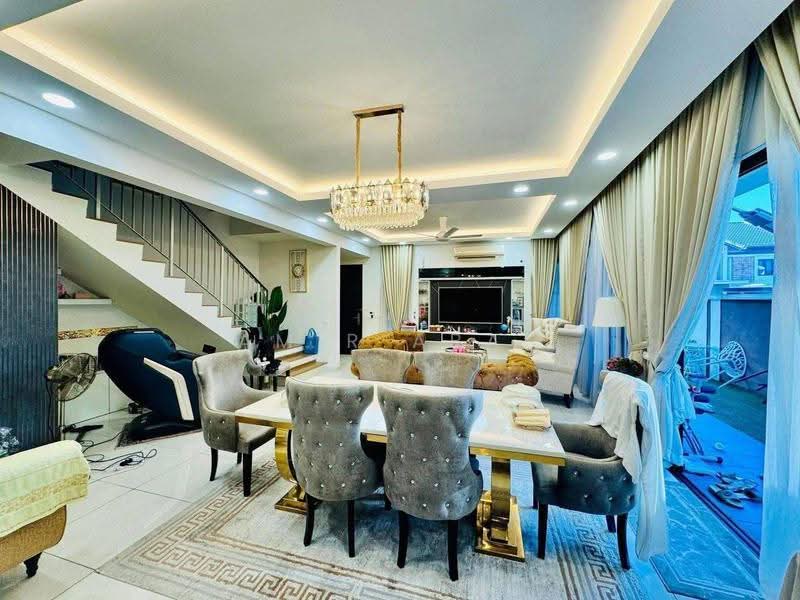 2-storey Terraced House for Sale in U16, Elmina Gardens (Shah Alam) - Amir Abas - Living Room - PropertyGuru.com.my