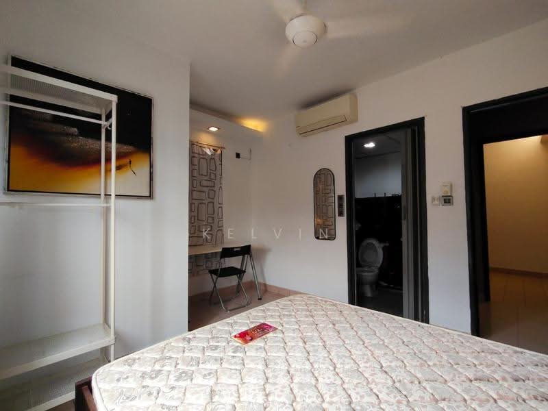 Condominium for Rent at Perdana Exclusive - Kelvin . - Bedroom - PropertyGuru.com.my