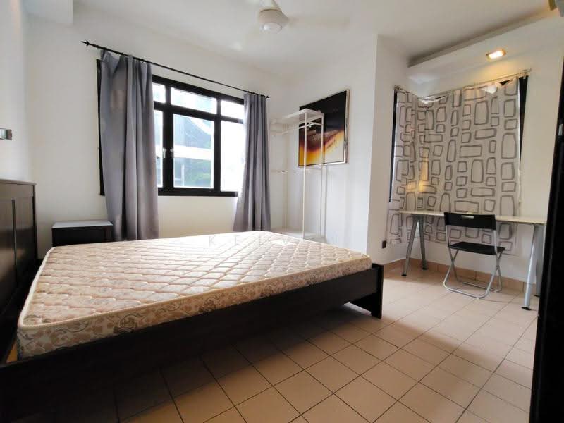 Condominium for Rent at Perdana Exclusive - Kelvin . - Bedroom - PropertyGuru.com.my