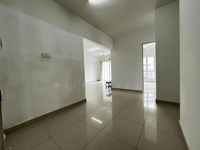 Kondominium untuk Dijual di Surin Condominium - Welson Teh - Living Room - PropertyGuru.com.my