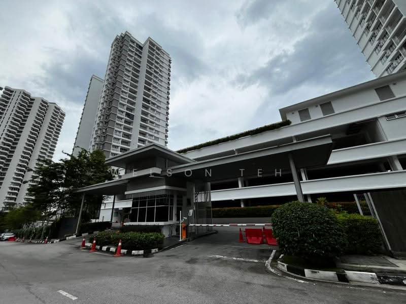 Kondominium untuk Dijual di Surin Condominium - Welson Teh - Exterior - PropertyGuru.com.my