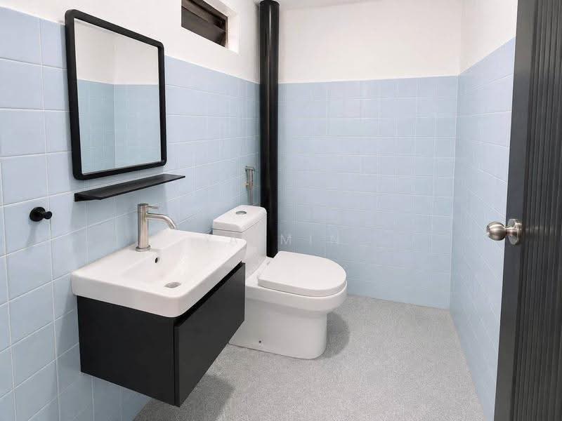 Rumah Teres 3-Tingkat untuk Dijual di Taman Muda (Ampang) - Yasmin Sulaiman - Bathroom - PropertyGuru.com.my