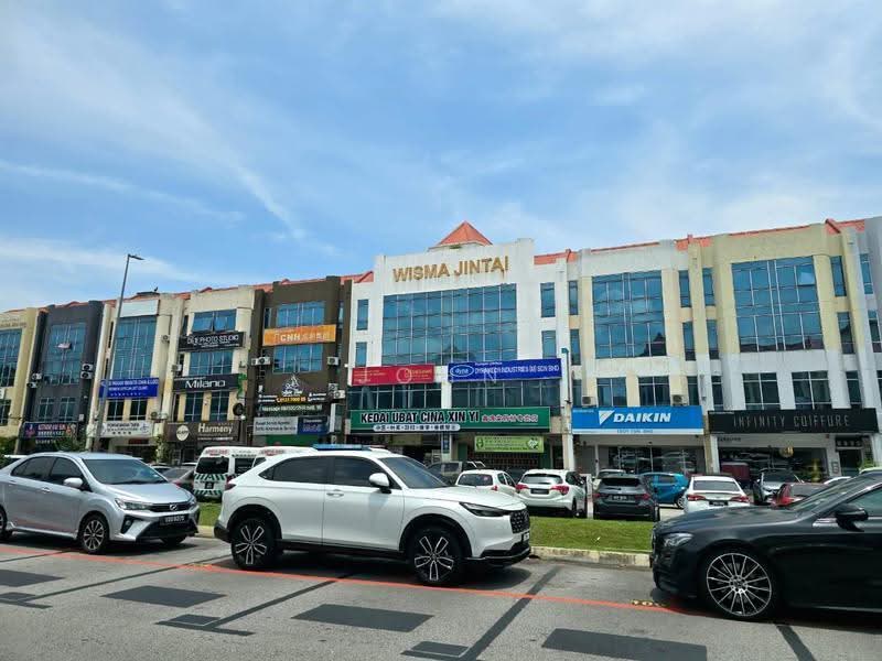 Shop for Sale in Bandar Puteri Puchong (Puchong) - John Lee - Exterior - PropertyGuru.com.my