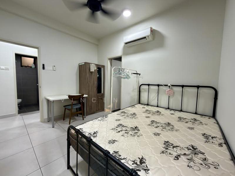 Service Residence for Rent at Majestic Maxim - Vincent Tai - Bedroom - PropertyGuru.com.my