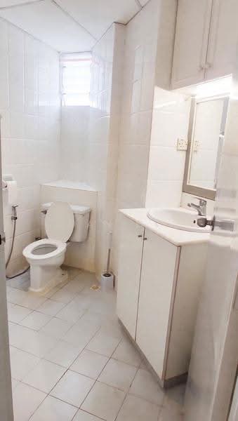Kondominium untuk Dijual di Leader Garden - Danick Teoh - Bathroom - PropertyGuru.com.my