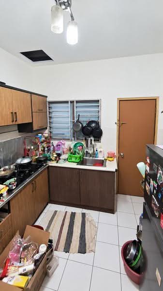 Terraced House for Sale in Taman Tasik Puchong (Puchong) - WL Wan - Kitchen - PropertyGuru.com.my