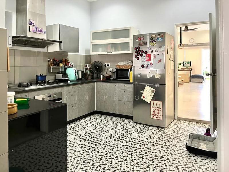 1-storey Terraced House for Rent in Taman Tun Dr Ismail (Kuala Lumpur) - Yin Peng . - Kitchen - PropertyGuru.com.my