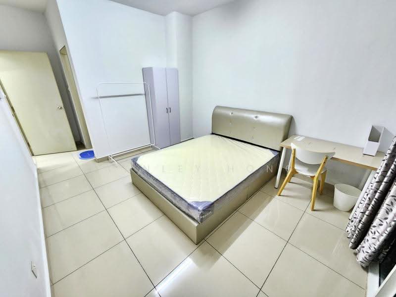 Kediaman Servis untuk Disewa di Pacific Place - Stanley Hong - Bedroom - PropertyGuru.com.my