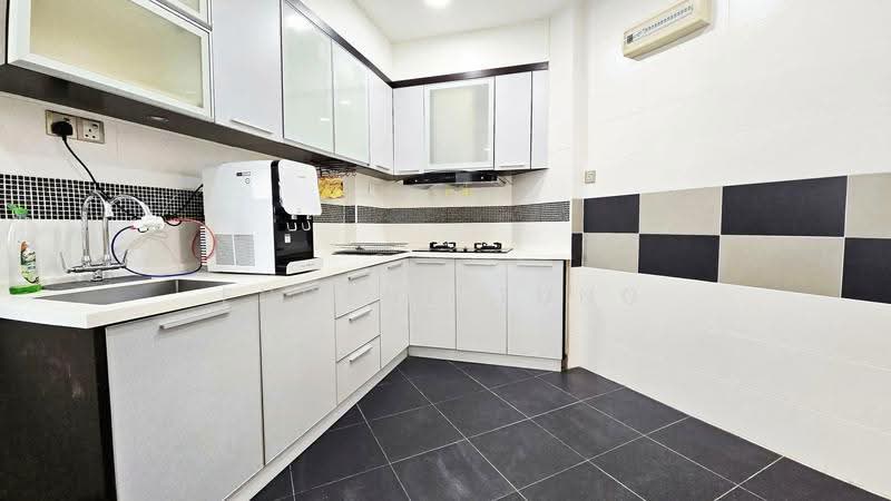 Condominium for Rent at Regency Heights Condo - Eugene Tung - Kitchen - PropertyGuru.com.my