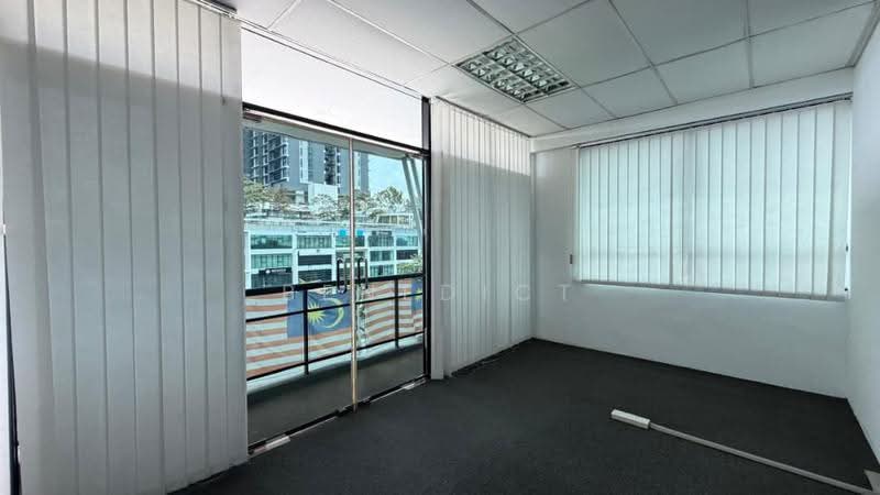 Shop / Office for Rent in Johor Bahru (Johor) - Benedict Yap - Top Floor - PropertyGuru.com.my