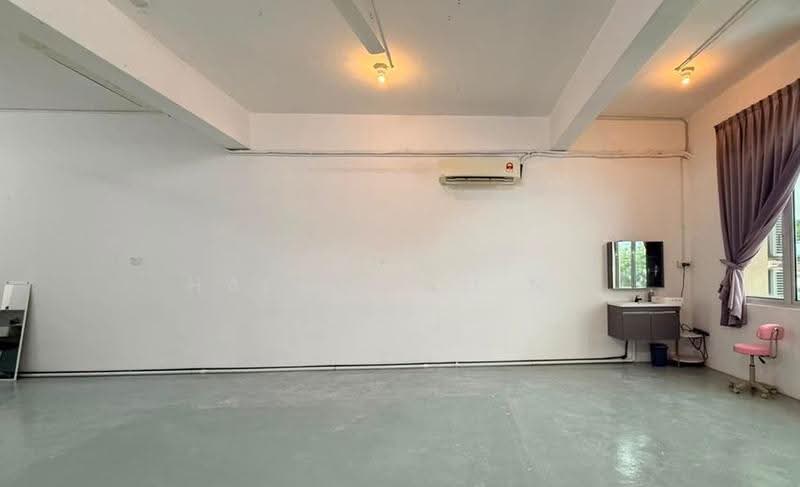 Shop / Office for Rent in Butterworth (Penang) - Hailey Ch'ng - Interior - PropertyGuru.com.my